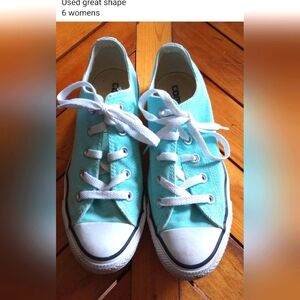 Teal Converse! 🩵🩵🩵 Size 6 Women's, Excellent shape!!!